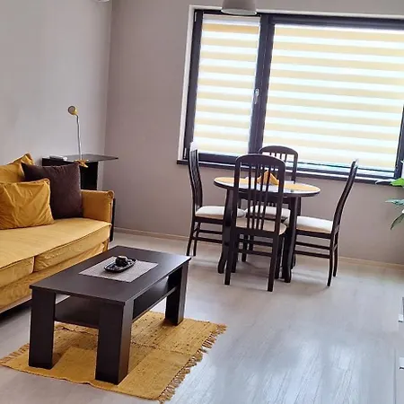 Lejlighed Poli's Aparment Sunny Freesia