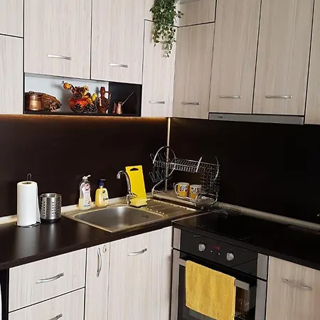 Lägenhet Poli's Aparment Sunny Freesia *
